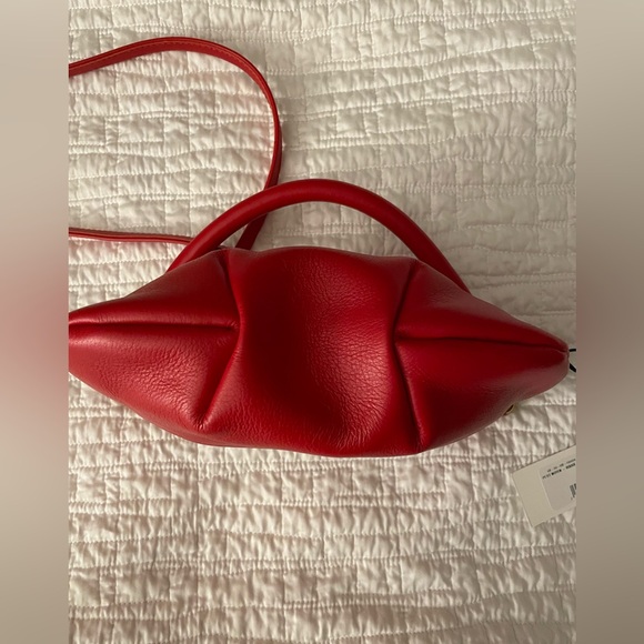 CLARE V. Petit Moyen Messenger Leather Shoulder or Crossbody Bag Rouge Nappa Red - Picture 6 of 13